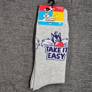 Looney Tunes Sylvester the Cat Take It Easy Gray Crew Socks Shoe‎ Size 6.5-12